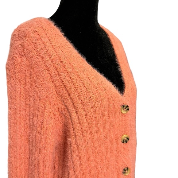 Juniors SO Pink Fuzzy V-Neck Button-Front Cardigan L - Picture 4 of 5
